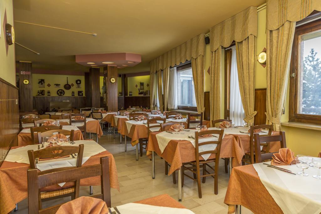 Hotel La Terrazza Sauze D'Oulx Exterior photo